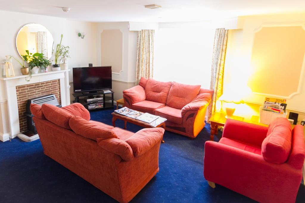 The Beaumont Bed & Breakfast Sittingbourne Exterior photo