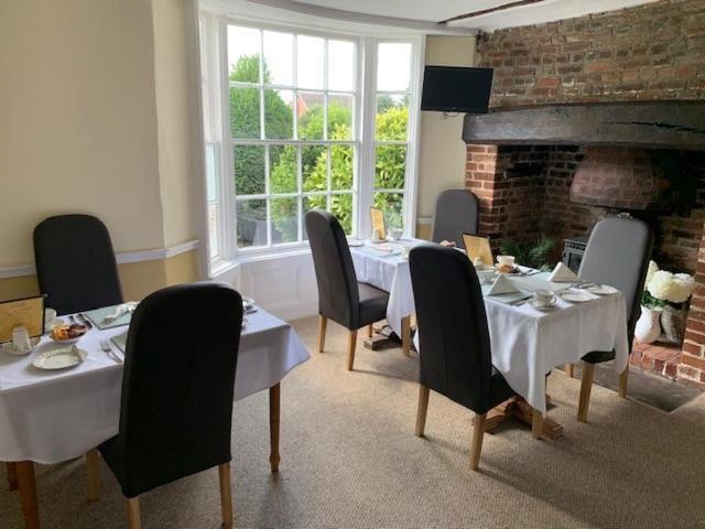 The Beaumont Bed & Breakfast Sittingbourne Exterior photo