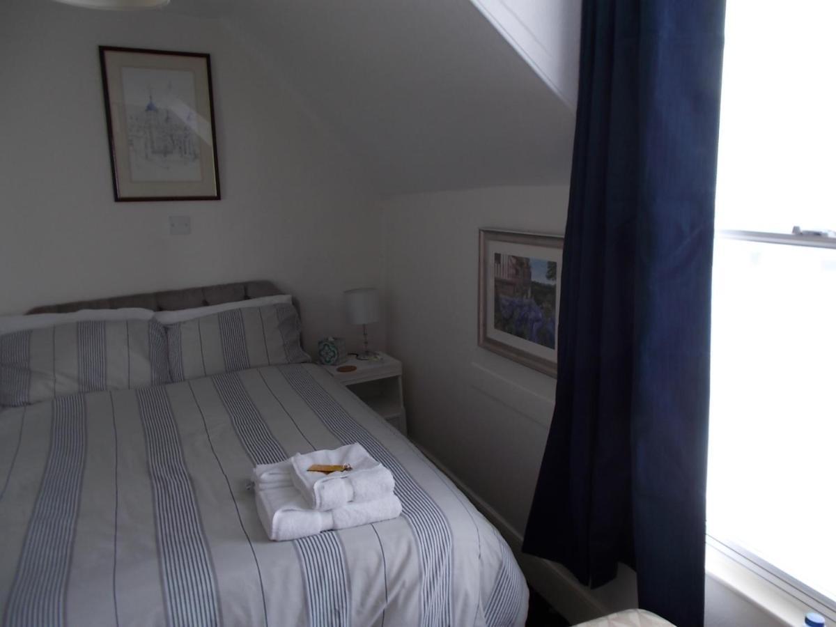 The Beaumont Bed & Breakfast Sittingbourne Exterior photo